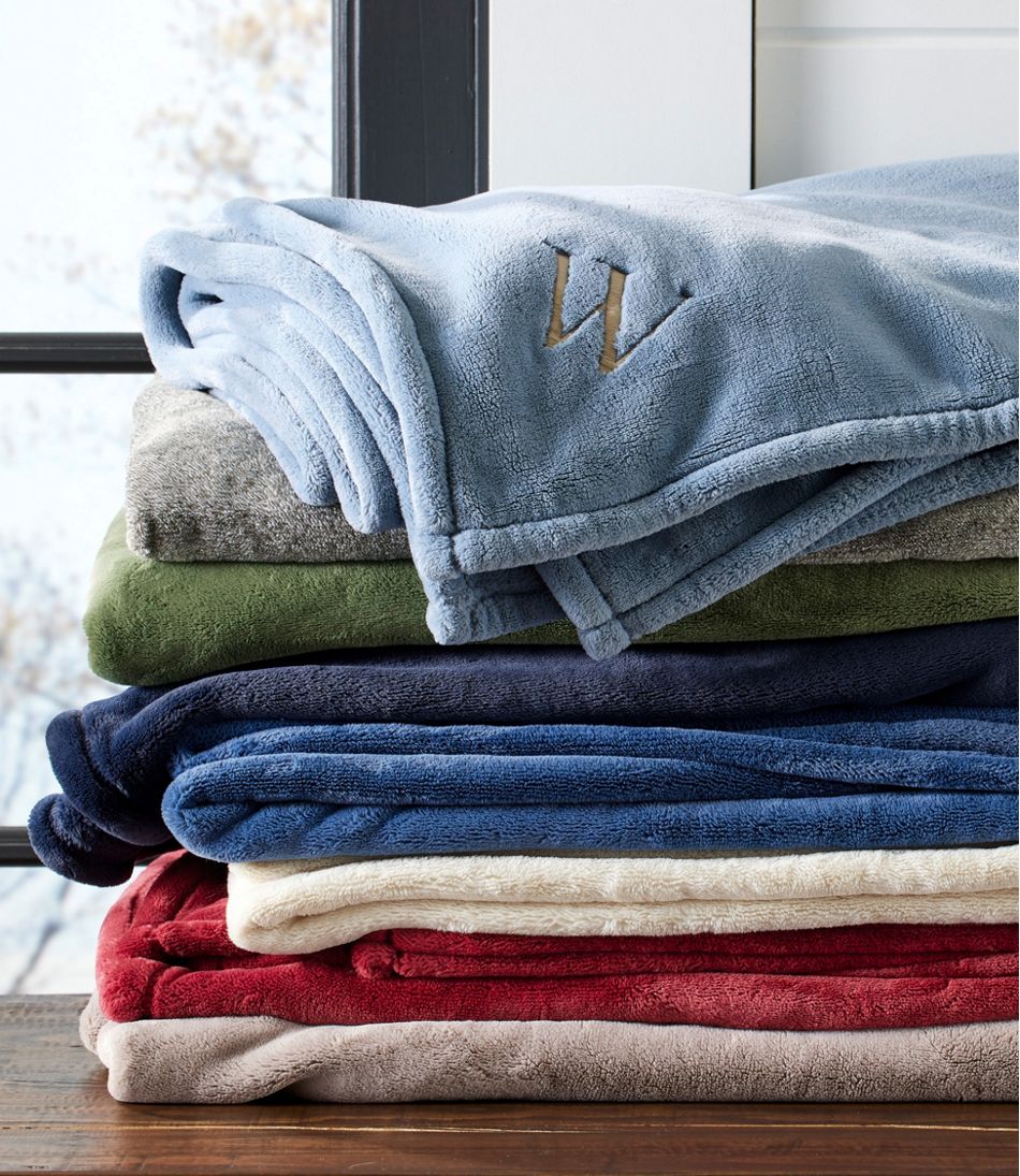 Best Cozy Throws for Winter Chilly Evenings