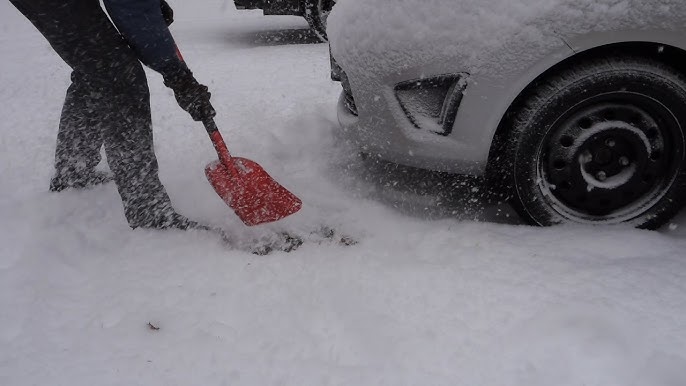 Best Portable Packable Shovel For Winter