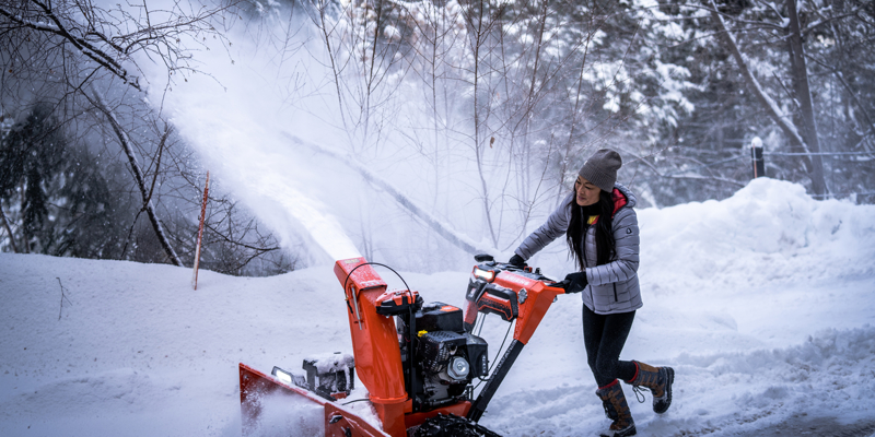 Top Best Snow Blowers for Heavy Snow