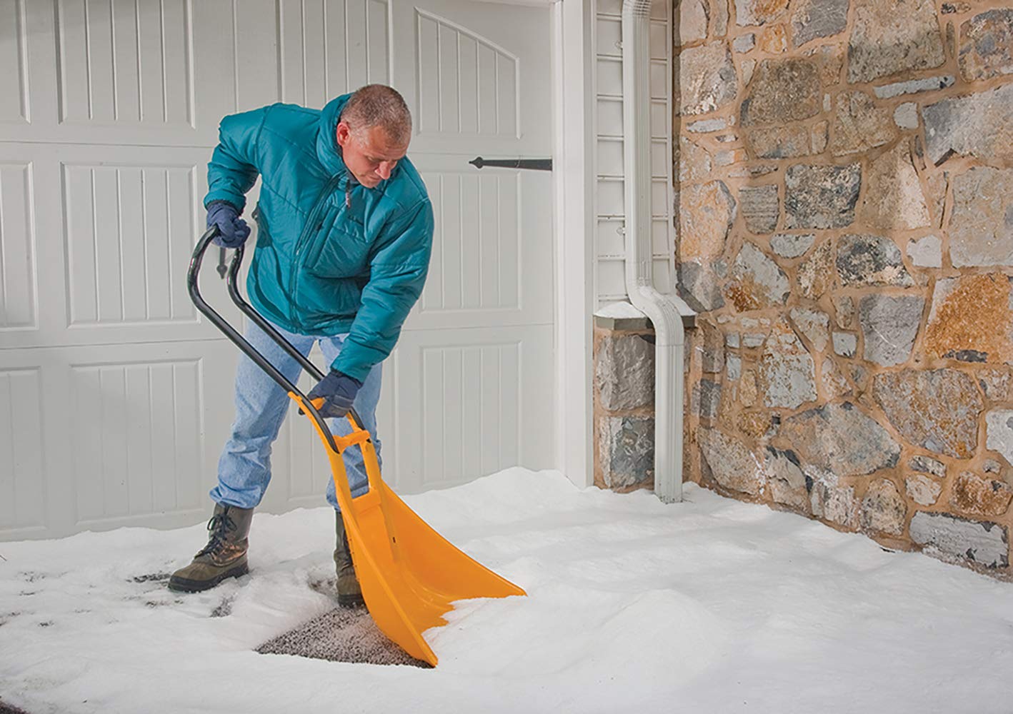 Top 7 Easy-to-Use Wheeled Snow Shovels for Winter