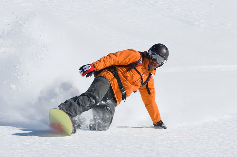 Top 8 Best Heated Vests for Snowboarding